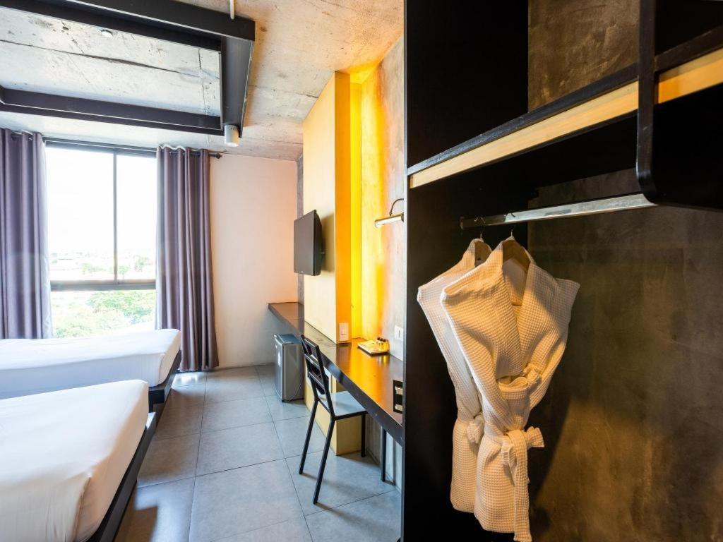 B2 South Pattaya Premier Hotel Екстер'єр фото