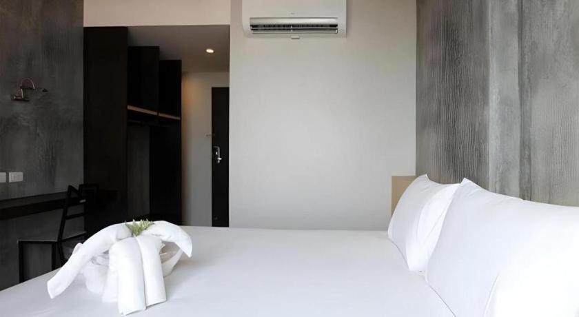 B2 South Pattaya Premier Hotel Екстер'єр фото