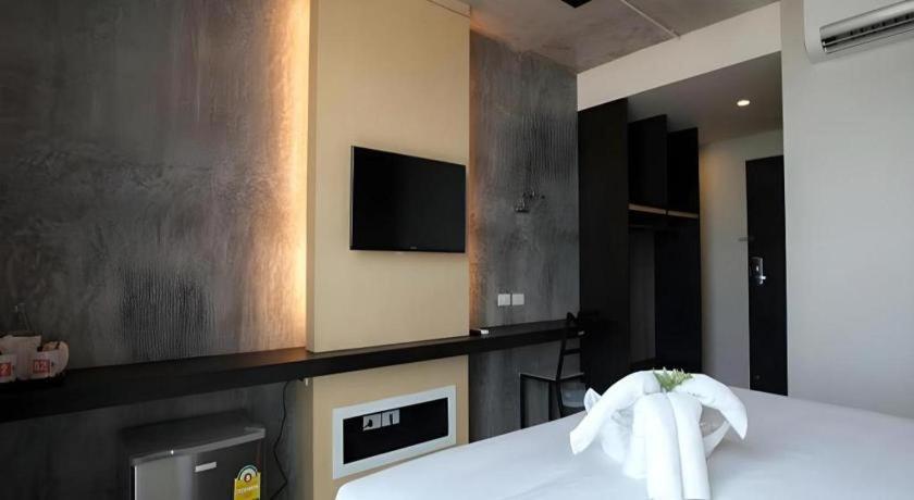 B2 South Pattaya Premier Hotel Екстер'єр фото