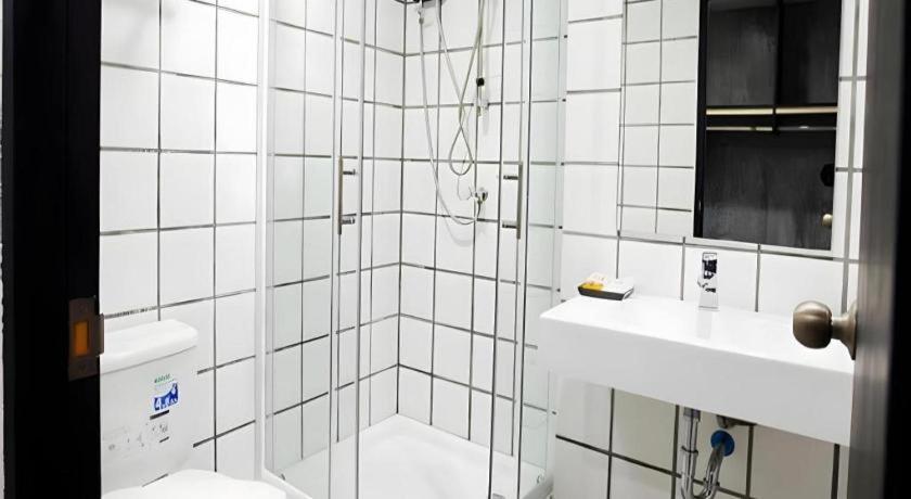 B2 South Pattaya Premier Hotel Екстер'єр фото